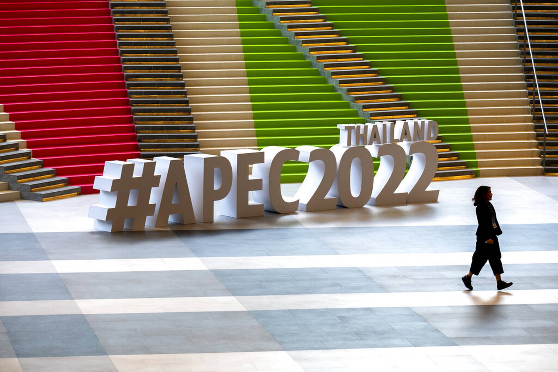 APEC｜习近平：要坚持多边主义　维护以规则为基础多边贸易体制